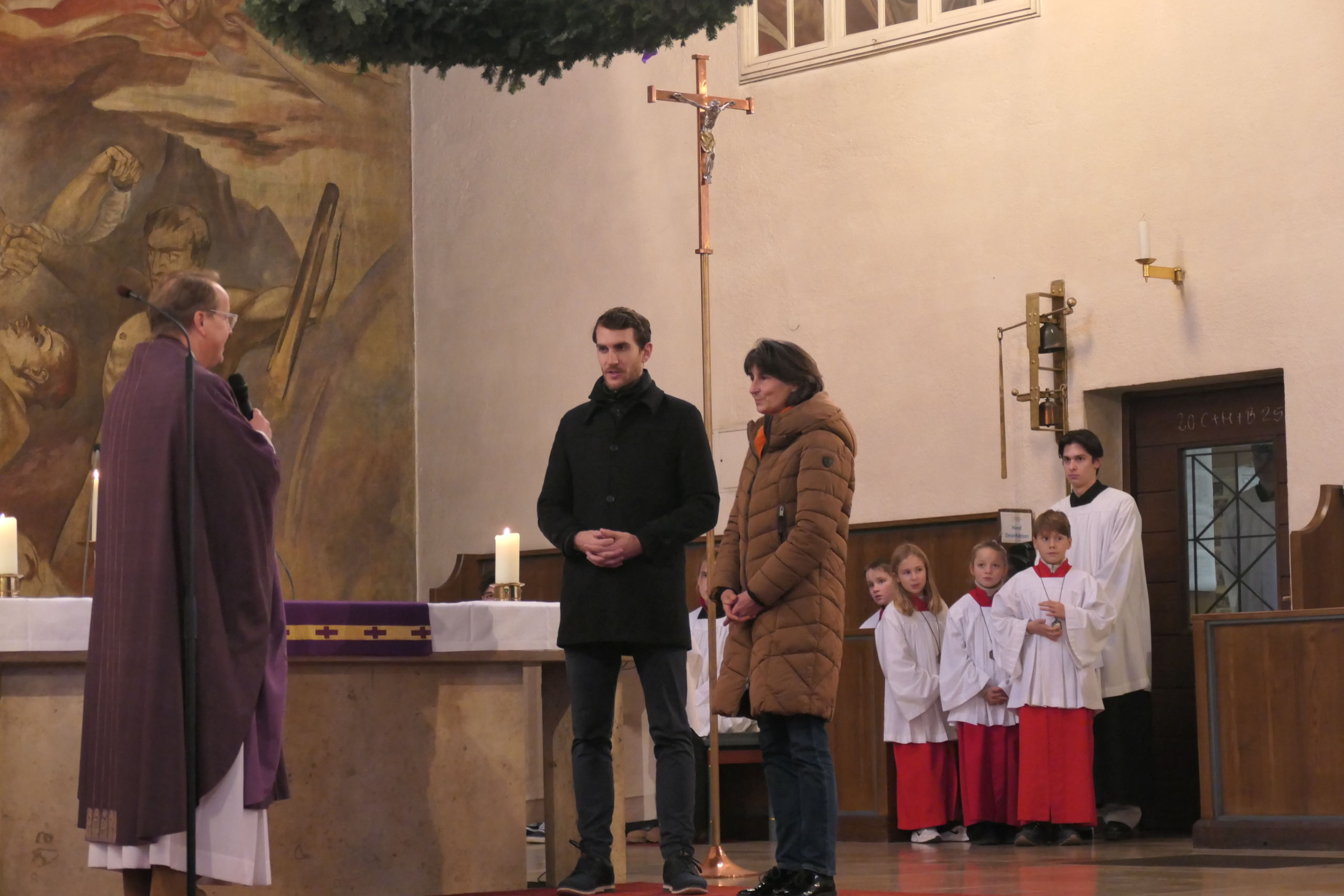 Aufnahme der neuen Kommunionhelfer