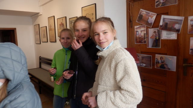 OLYMPUS DIGITAL CAMERA